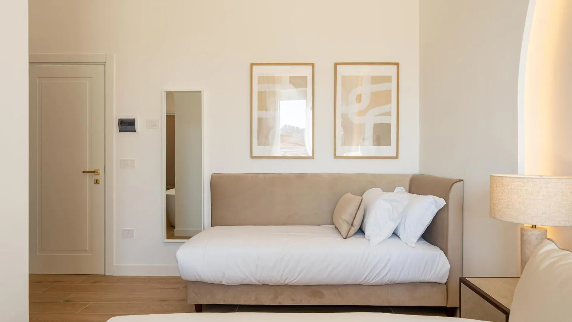 Puro By Unico Relais Hotel Napels 0*,