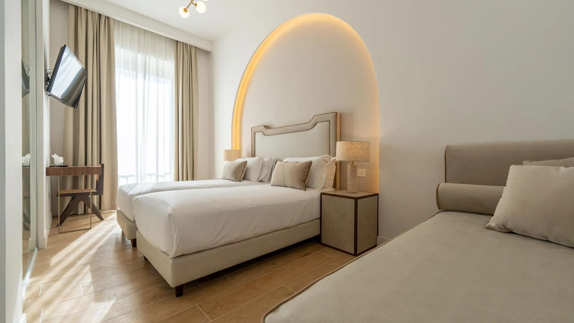 Puro By Unico Relais Hotel Naples 0*,