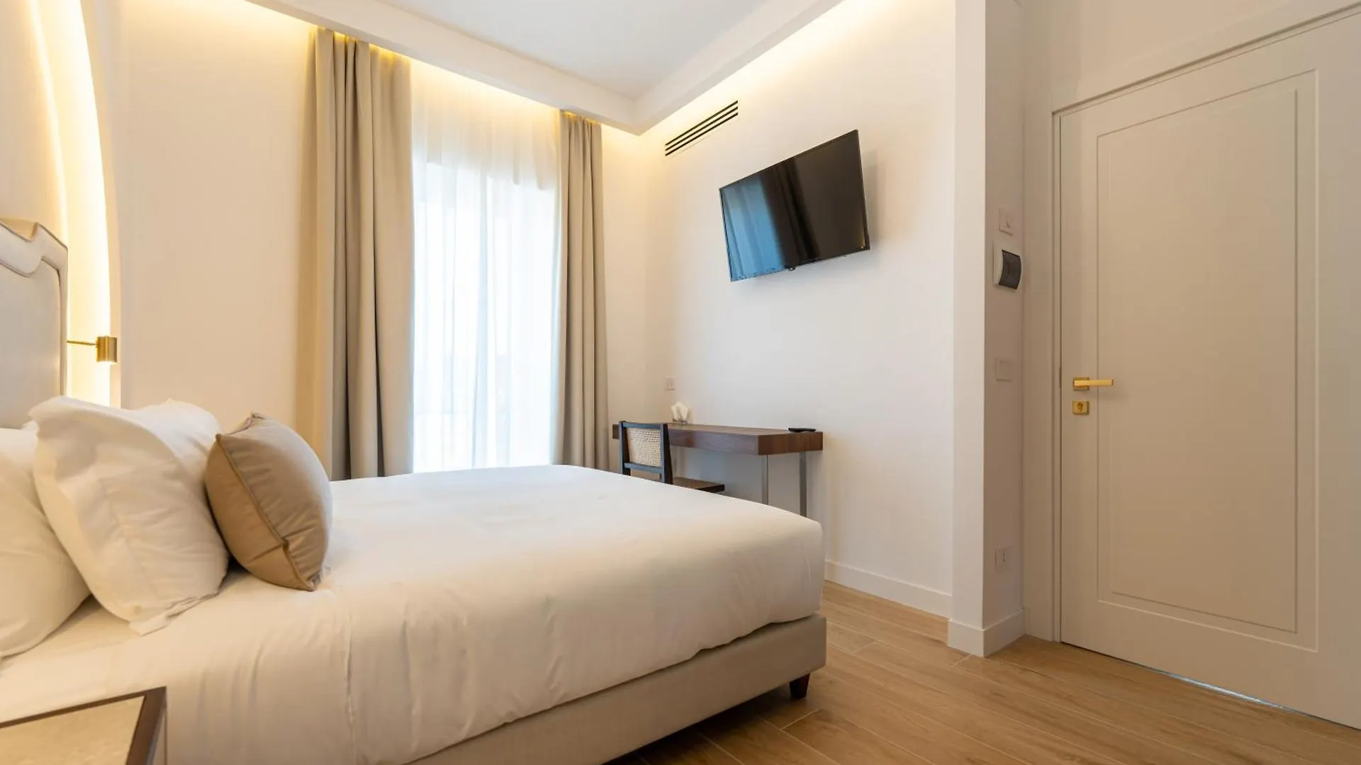 Puro By Unico Relais Hotel Naples 0*,